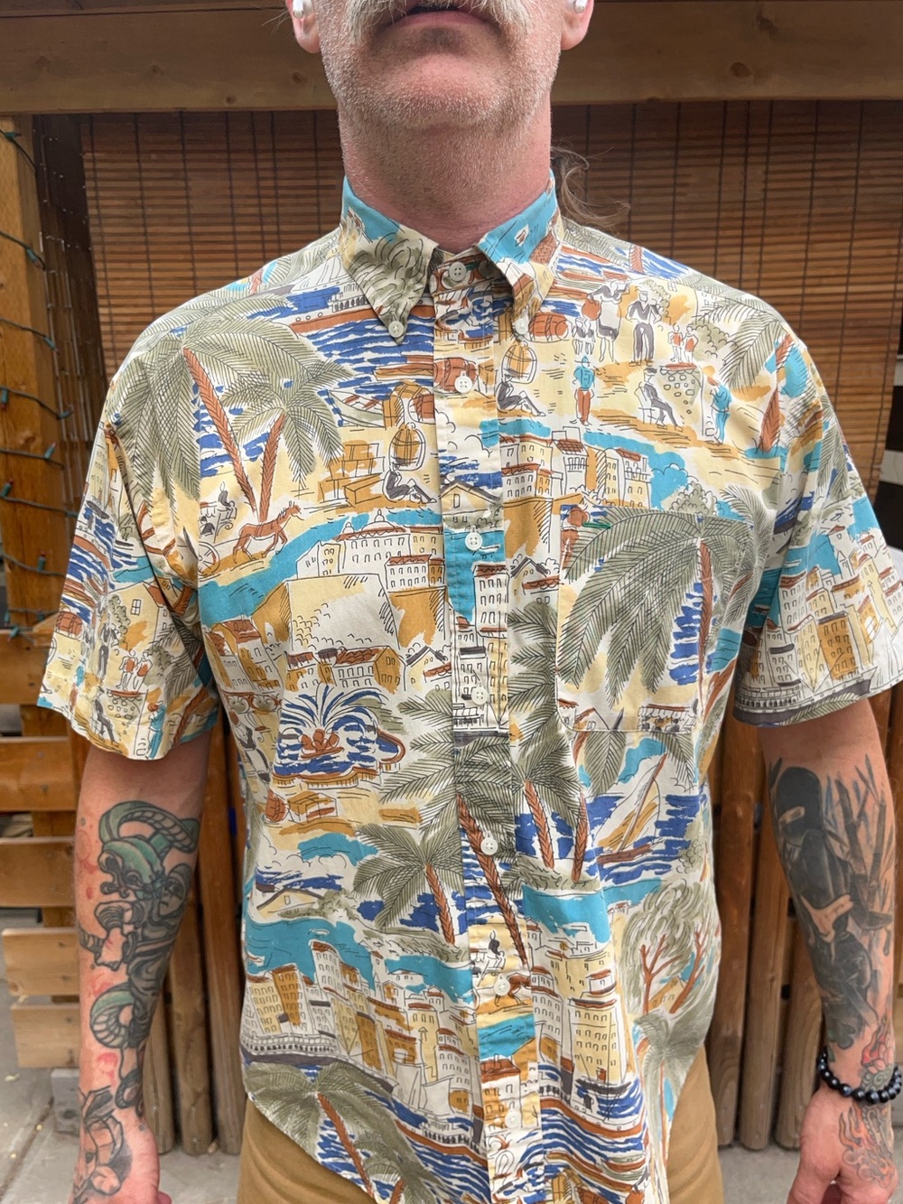 Vintage 90s Tropical Tommy Hilfiger Short Sleeve Button Up